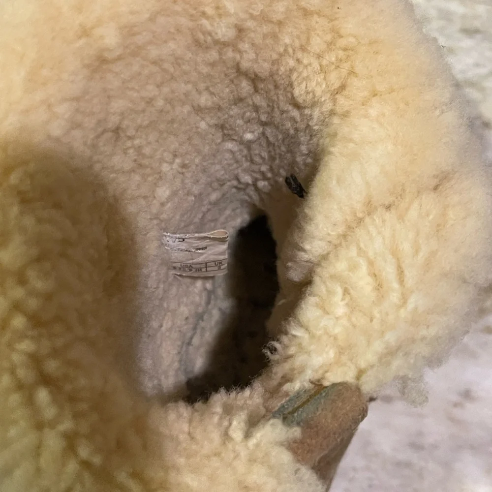 Emu Valery Lo Boot Size 5 - Picture 2 of 9